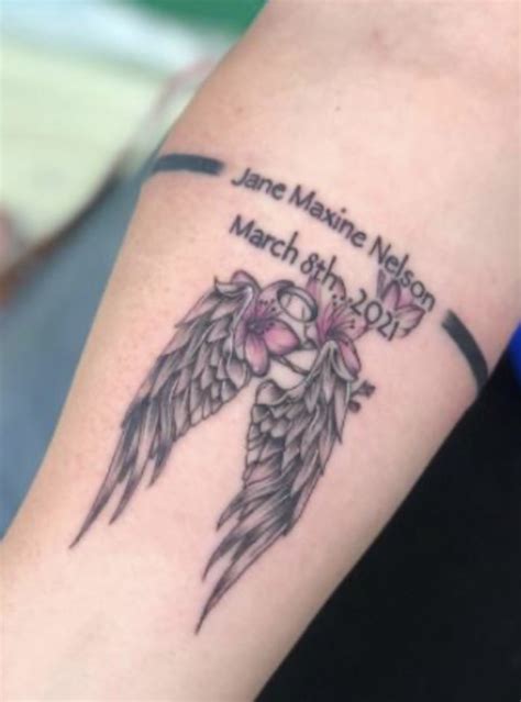 20 Emotional Memorial Tattoos Dedicated To Miscarriages Artofit 20 Emotional Memorial Tattoos Dedicated To Miscarriages Artofit