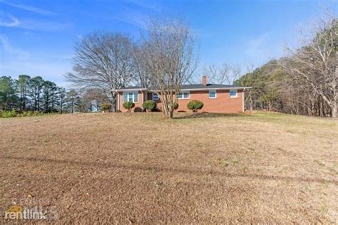 2020R Old Lost Mountain Rd Powder Springs Ga 30127 Realtor Com