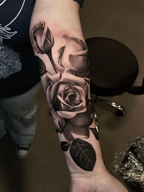25 Blazing Hot Rose Tattoos For Men Tattoos Design Ideas