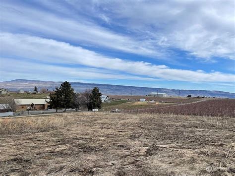 501 Cherry Lane Wenatchee Wa 98801 Zillow