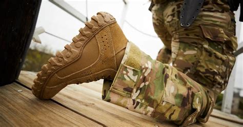 7 Top Performing Tactical Boots Hunting Retailer