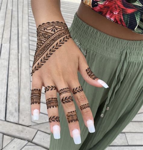 70 Cute Henna Tattoo Designs And Useful Info About It Vnums