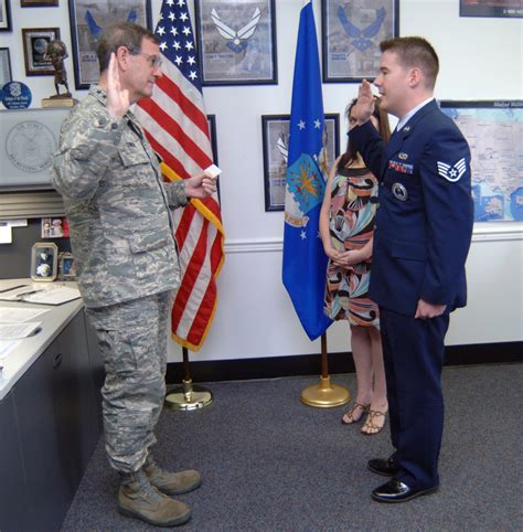 Aetc Commander Re Enlists Local Recruiter Amp Gt Columbus Air Force Base