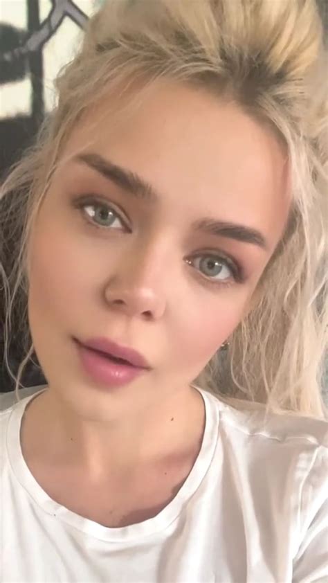 Alina Puscau Style Clothes Outfits And Fashion Celebmafia