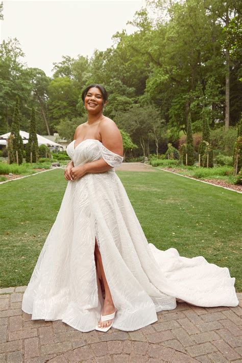 Aline Plus Size Wedding Dresses: Stunning Finds for Your Big Day