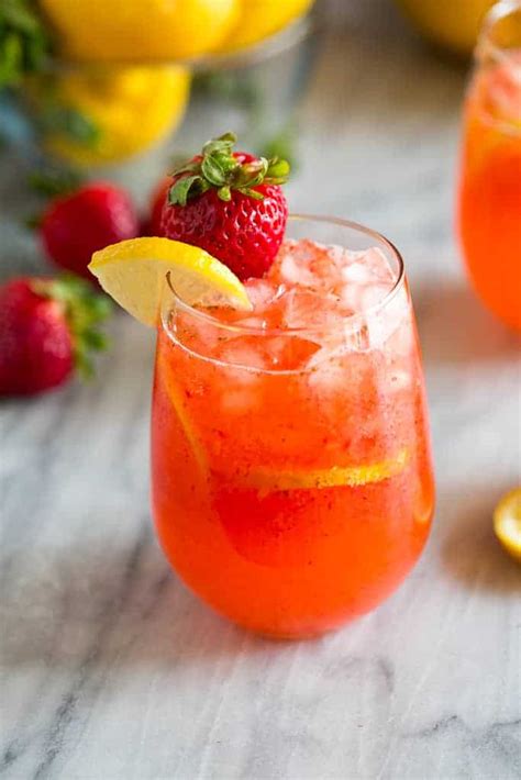 Amazing Homemade Strawberry Lemonade