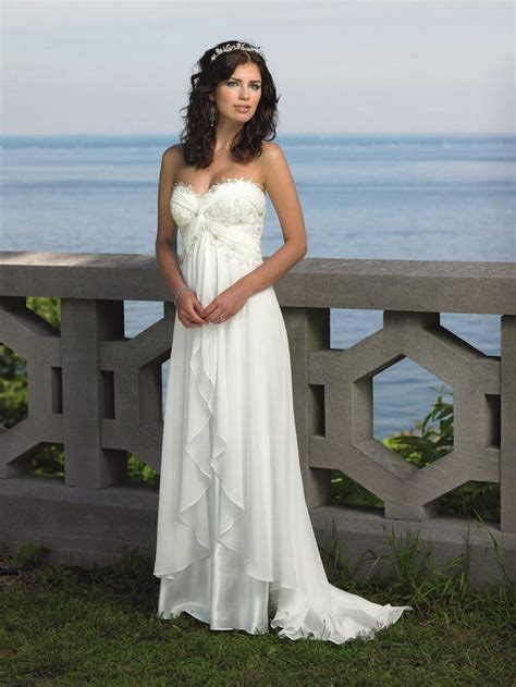 Perfect Picks for Stunning Beautiful Beach Wedding Dresses