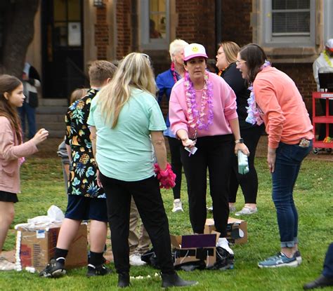 Ben Franklin Elementary Hosts First Annual Egg Drop Ben Franklin Elementary Hosts First Annual Egg Drop