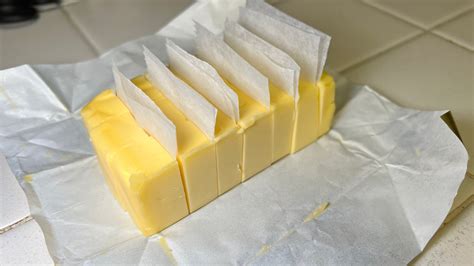 Butter Pats 17 Pounds Approximately 799 Pieces