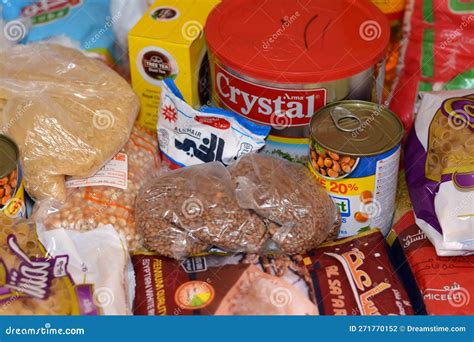 Cairo Egypt March 12 2023 Essential And Basic Food Supplies Oil