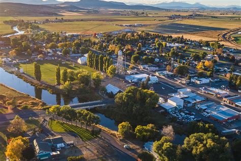 Cash And Carry Klamath Falls