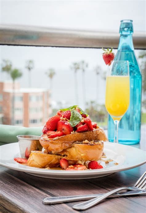 Codys La Jolla A Coastal Culinary Gem For Breakfast And Brunch