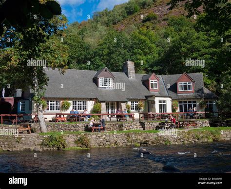 Fingle Bridge Inn