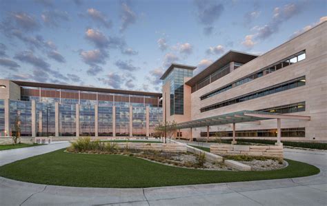 Fort Riley S Irwin Army Community Hospital To Have Limited Services