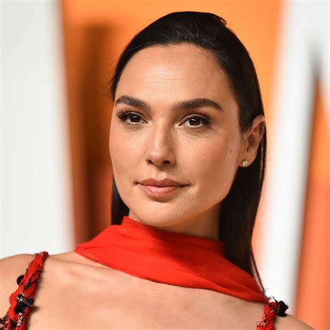 Gal Gadot Blood Clot