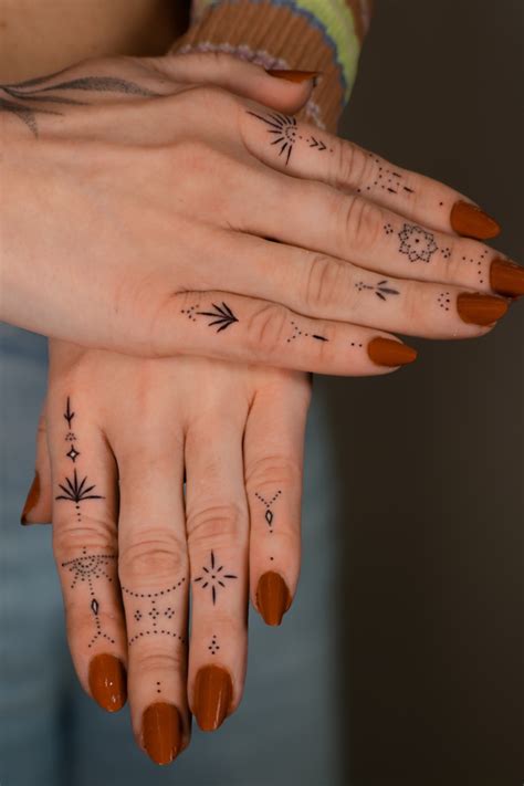 Girl Hand Tattoos Bronctattooaus Com
