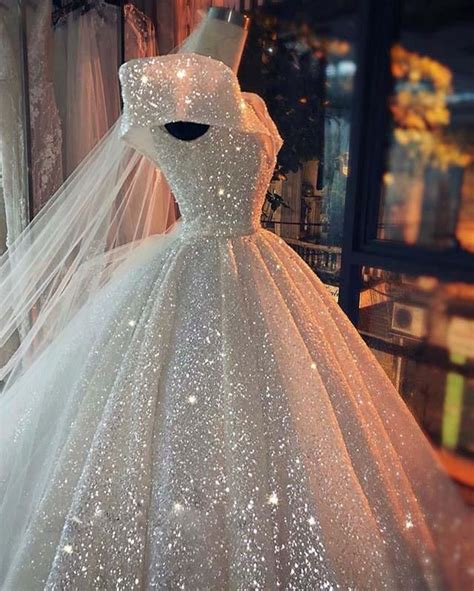 Glitter Princess Wedding Dress Trends 2023