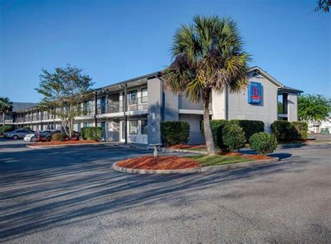 Hotels In Ocean Springs