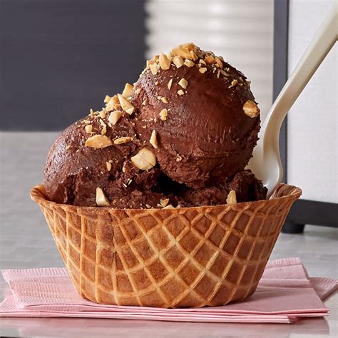 Ice Cream Waffle Bowls And Cones