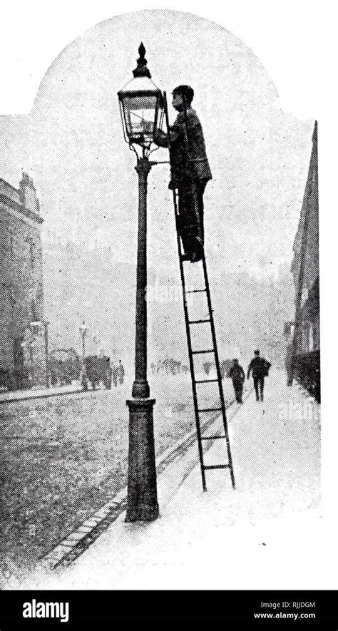 Lamplighter 19Th Century Lamplighter Wikipedia