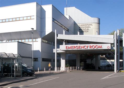 Landstuhl Regional Medical Center Saves Lives Advances Medicine Article The United States Army