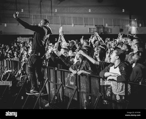 Lecrae Black And White Stock Photos Images Alamy