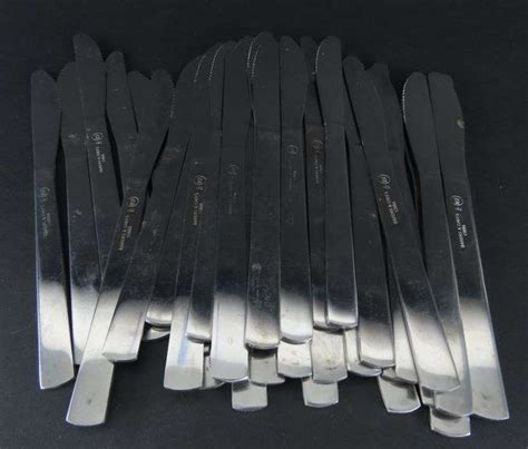 Lot Of 37 Bakers Amp Chefs Stainless Knives Gc5 Auctions