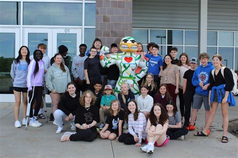 Middle School Unveils Herky Post Details Middle School Unveils Herky Post Details