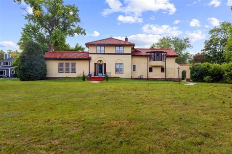 N89w15791 Main St Menomonee Falls Wi 53051 Redfin