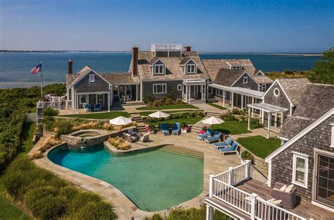Nantucket Island Homes