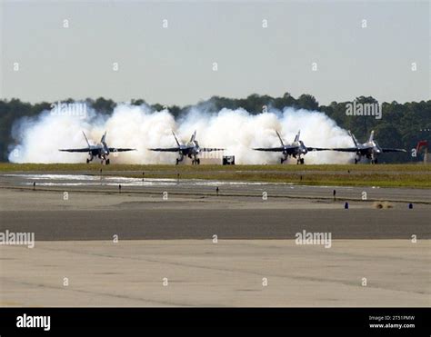 Nas Jax Air Show Hi Res Stock Photography And Images Alamy