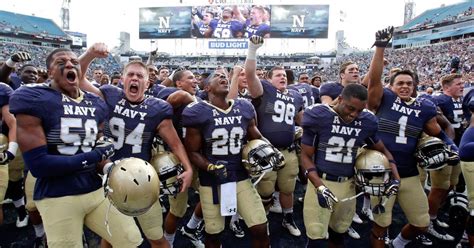 Navy Opens A Back Door And In Come Athletes And Victories The New York Times