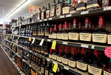 New Year S Day Store Hours When Do Liquor Stores Open Close Newsweek