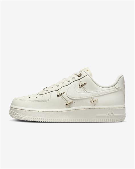Nike Air Force 1 07 Lx Men S Leather Casual Shoe White