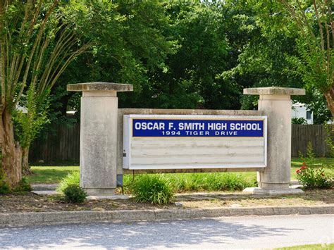 Oscar F Smith High