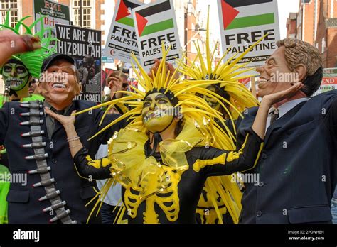 Protest Against The Israel Lebanon War 2006 London Uk Masked