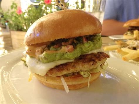 Restaurants Sell Turkey Burgers