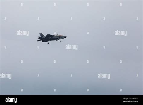 San Francisco Usa October 13 2024 Fleetweek Airshow F 35 Jet