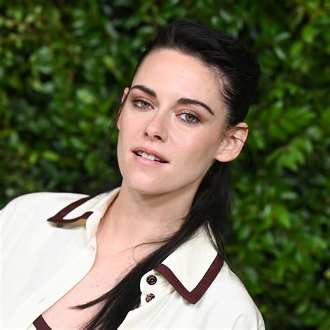 Should Your Poop Float Or Sink Gastroenterologists Explain Parade