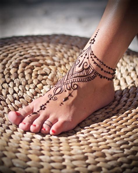 Simple Henna Foot Tattoo Designs