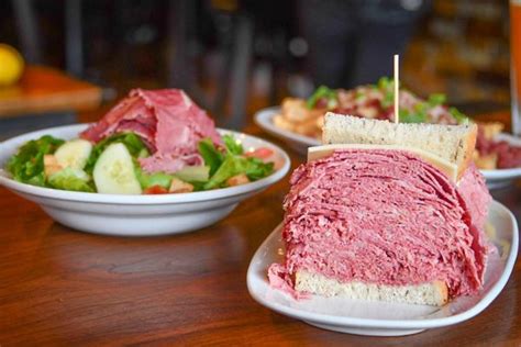 Slyman S Tavern Independence Restaurant Reviews Photos Phone Number Tripadvisor