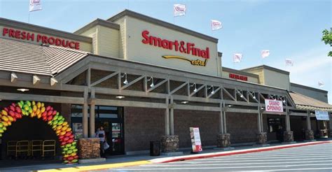 Smart Final Gets Back In Charge Of Their Egrocery Experience