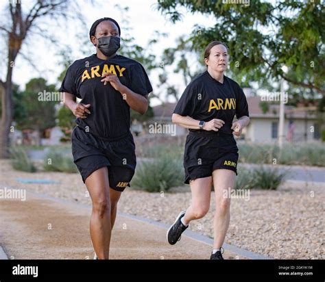 Soldiers On The Move During Morning Pt At Fort Bliss Texas July 29 Soldiers On The Move During Morning Pt At Fort Bliss Texas July 29