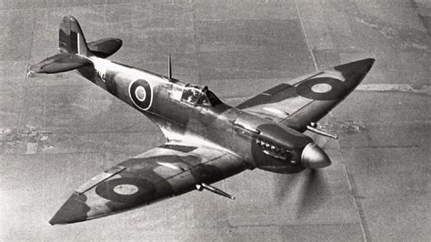 Spitfire The World War Ii Fighter Plane Changed Everything 19Fortyfive