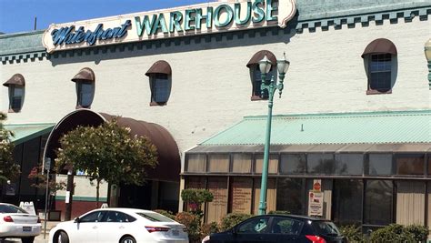 Stockton Food Conquers Critic