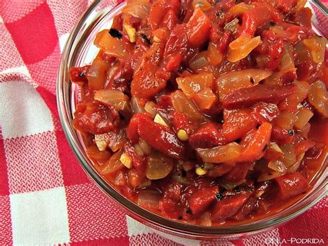 Sweet Smoky Roasted Red Pepper Relish