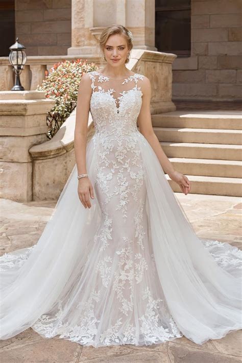 Discover Sweetheart Lace Wedding Dresses for Your Dream Ceremony
