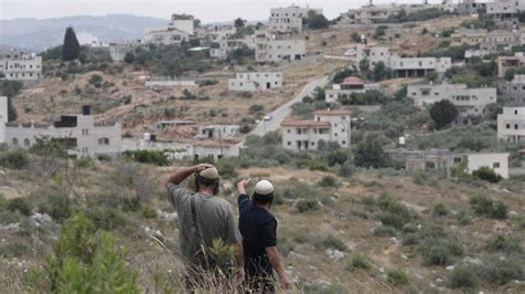 The Settlers An Unsettling Look At The Israeli Settlements Issue