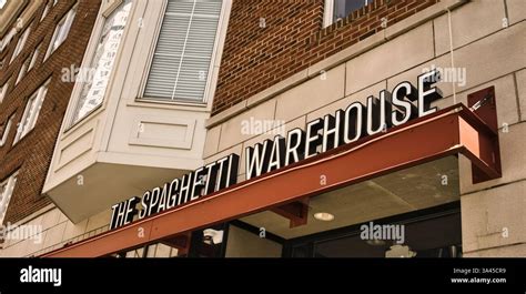 The Spaghetti Warehouse Italian Restaurant In Downtown Columbus