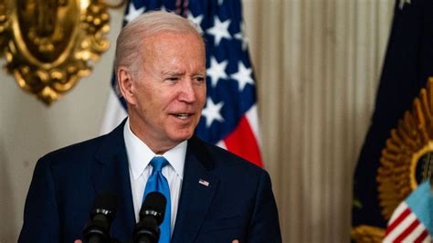 Ukraine War Biden Warns Putin Not To Use Tactical Nuclear Weapons